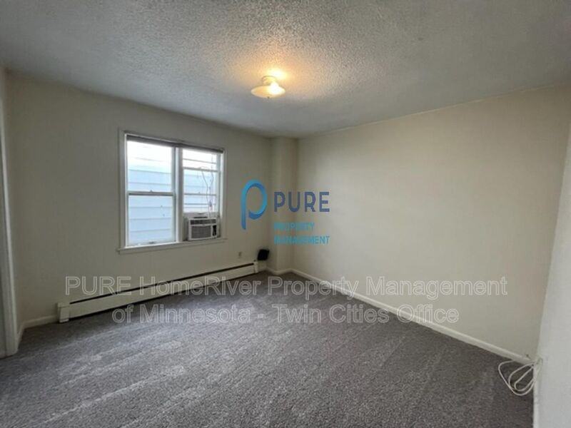 840 Beech St #4 - Photo 6 of 13