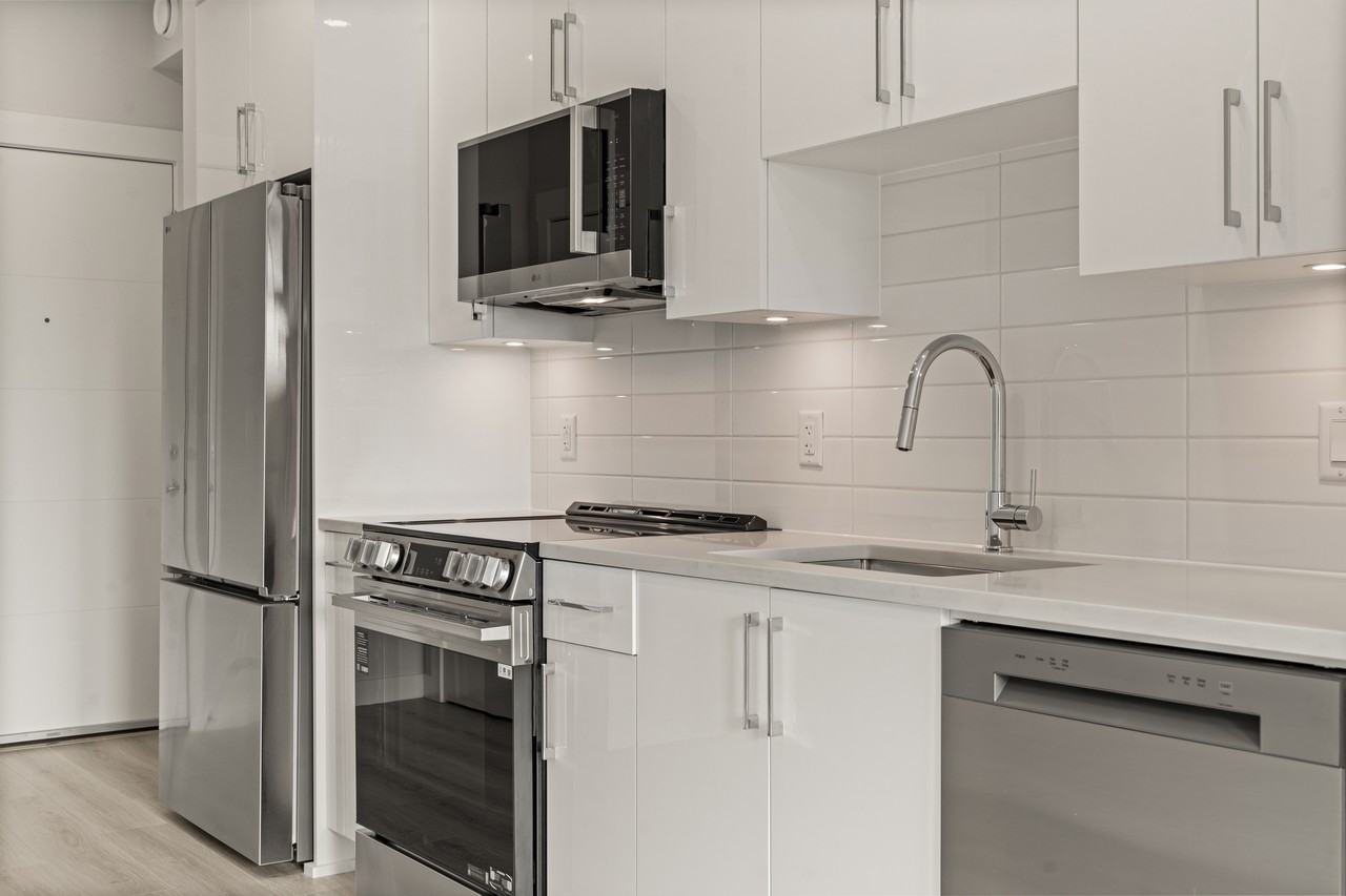 8423 Cedar Street #607 - Photo 5 of 21