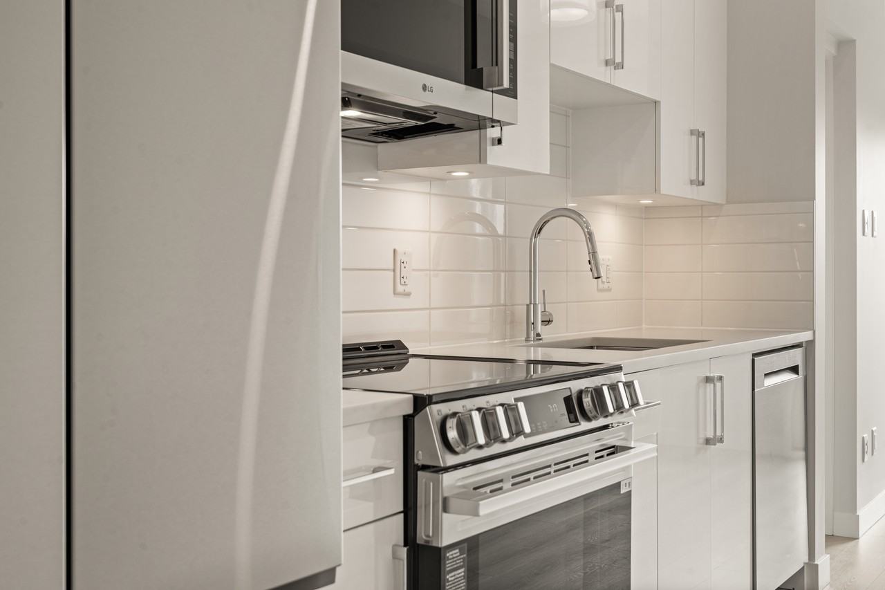 8423 Cedar Street #607 - Photo 6 of 21
