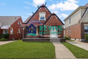 featured image of 18503 Prairie St