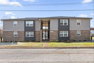 202 Eveningside Dr #15 - Photo 1 of 1