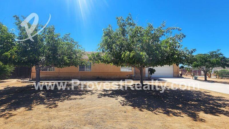21221 Nandina St - Photo 2 of 21
