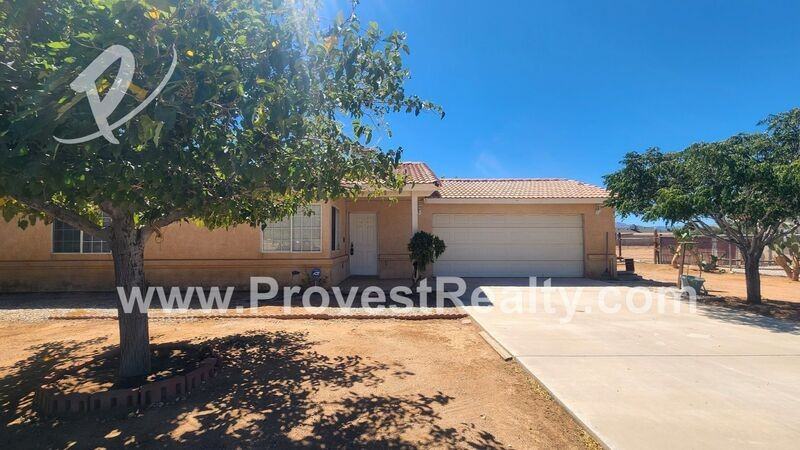 21221 Nandina St - Photo 3 of 21