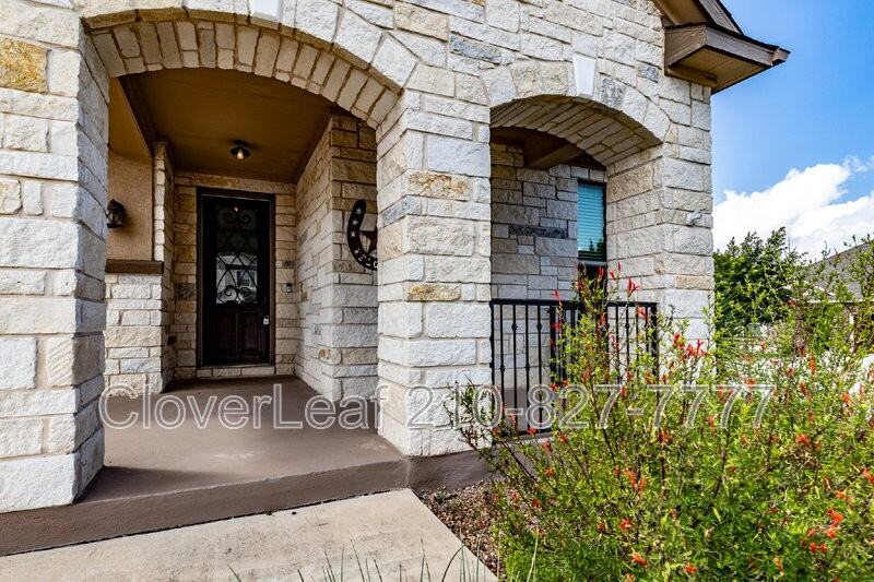 408 Landmark Gate - Photo 4 of 37