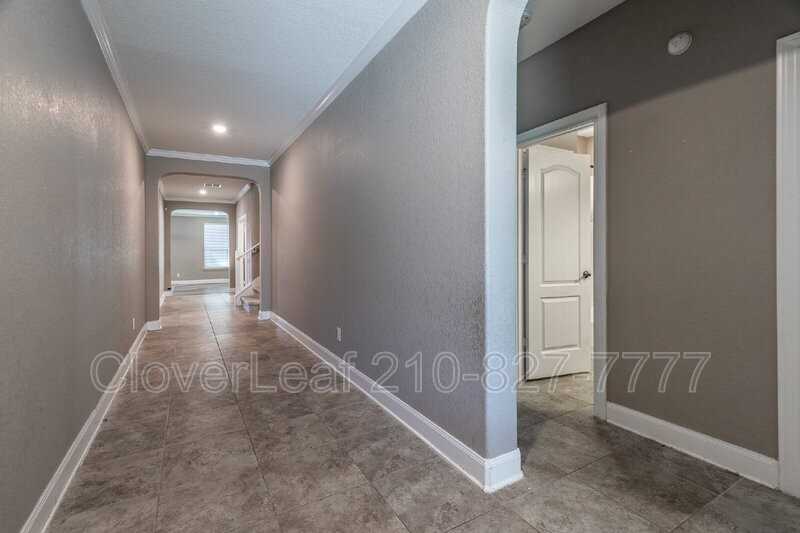 408 Landmark Gate - Photo 6 of 37