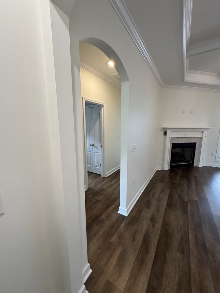 117 Birchwood Pl - Photo 3 of 24