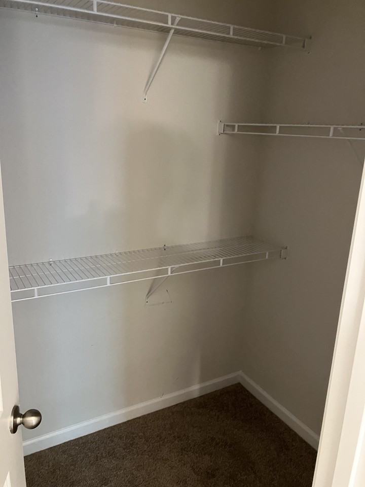101 Wilkinson Ct Se #MAIN - Photo 6 of 15