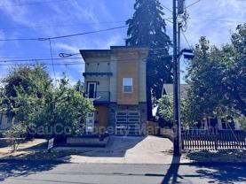 832 Se Cedar St - Photo 1 of 1