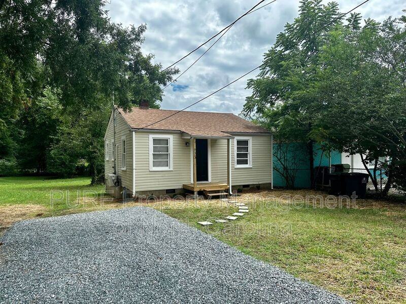 930 Dixie St - Photo 3 of 4
