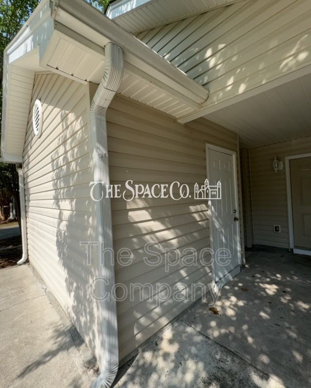 8057 Vermont Rd ##Sc - Photo 2 of 24