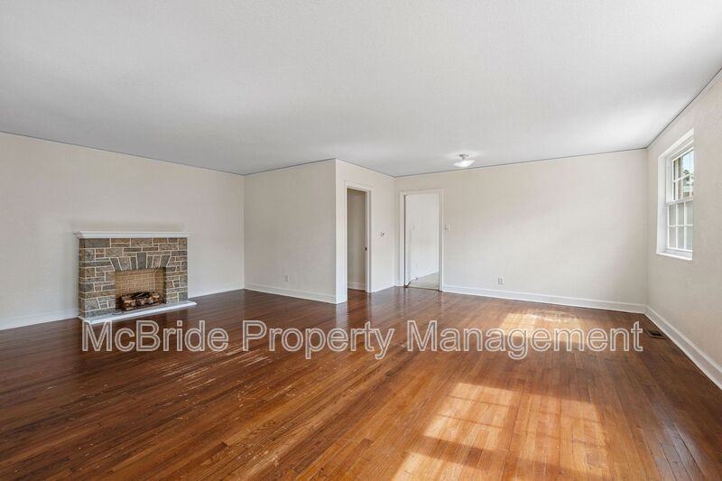 105 Nut Grove Dr - Photo 7 of 24