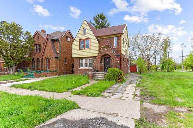 3821 Pasadena St - Photo 2 of 36