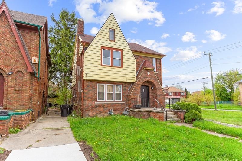 3821 Pasadena St - Photo 3 of 36