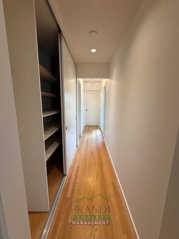 312 Las Flores Ave - Photo 4 of 13