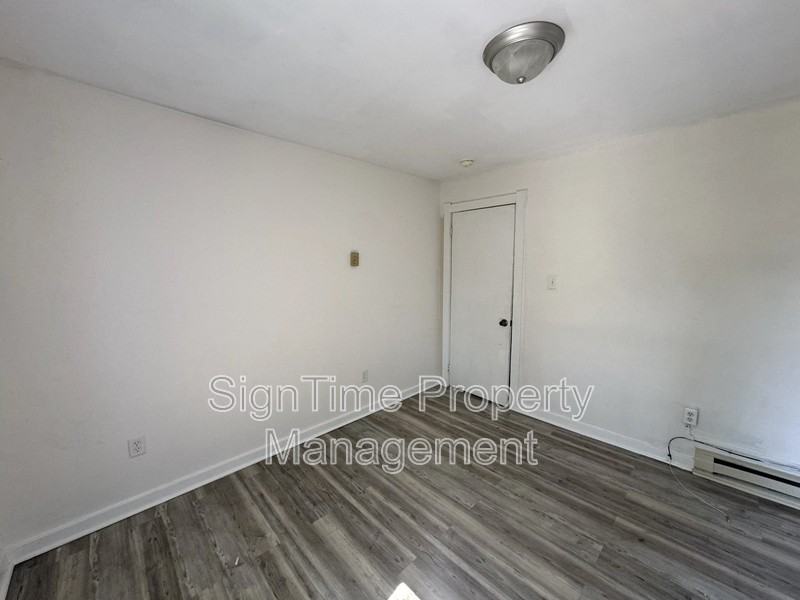 44 E Washington St #3 - Photo 6 of 8