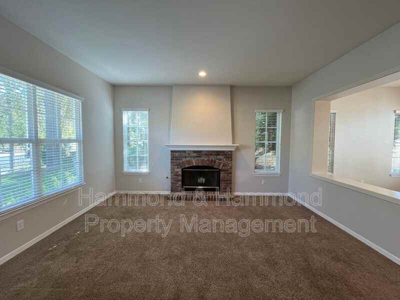 5552 Evening Sky Dr - Photo 7 of 50
