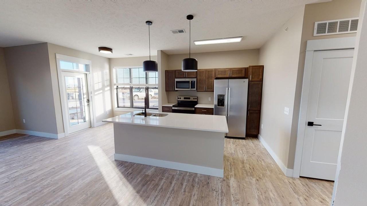 Element 30 Apartments - Photo 7 of 33
