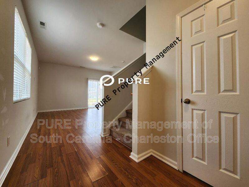437 Watershed Dr - Photo 3 of 27