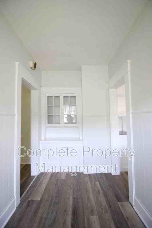 1629 Woodland Ave Sw - Photo 5 of 12