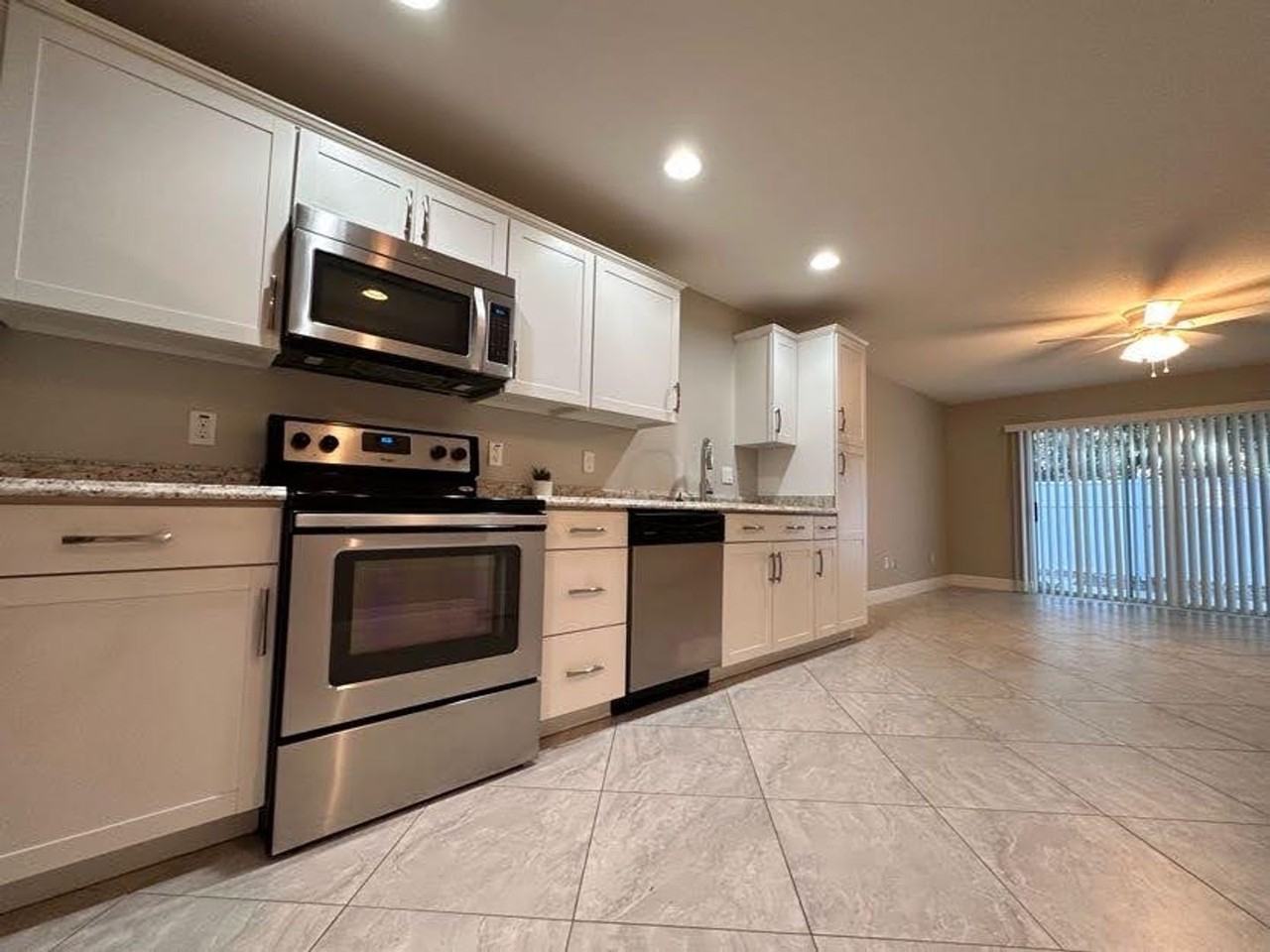 5128 Se 103rd Ln - Photo 3 of 15