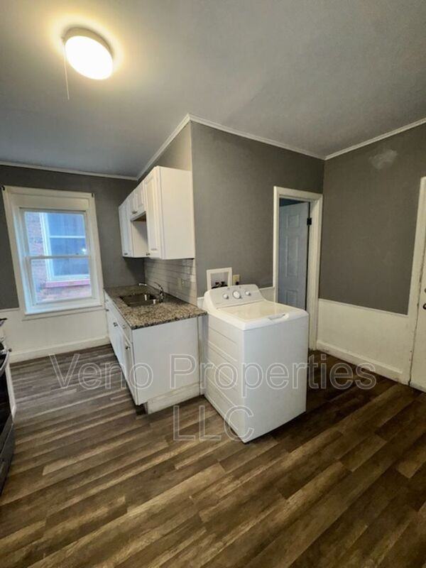 3 Cataract St #2 - Photo 4 of 12