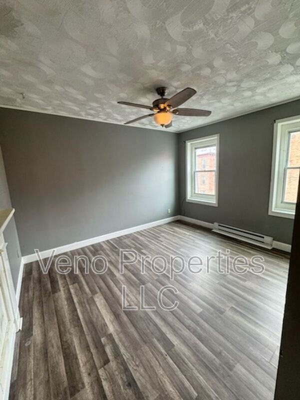 3 Cataract St #2 - Photo 5 of 12