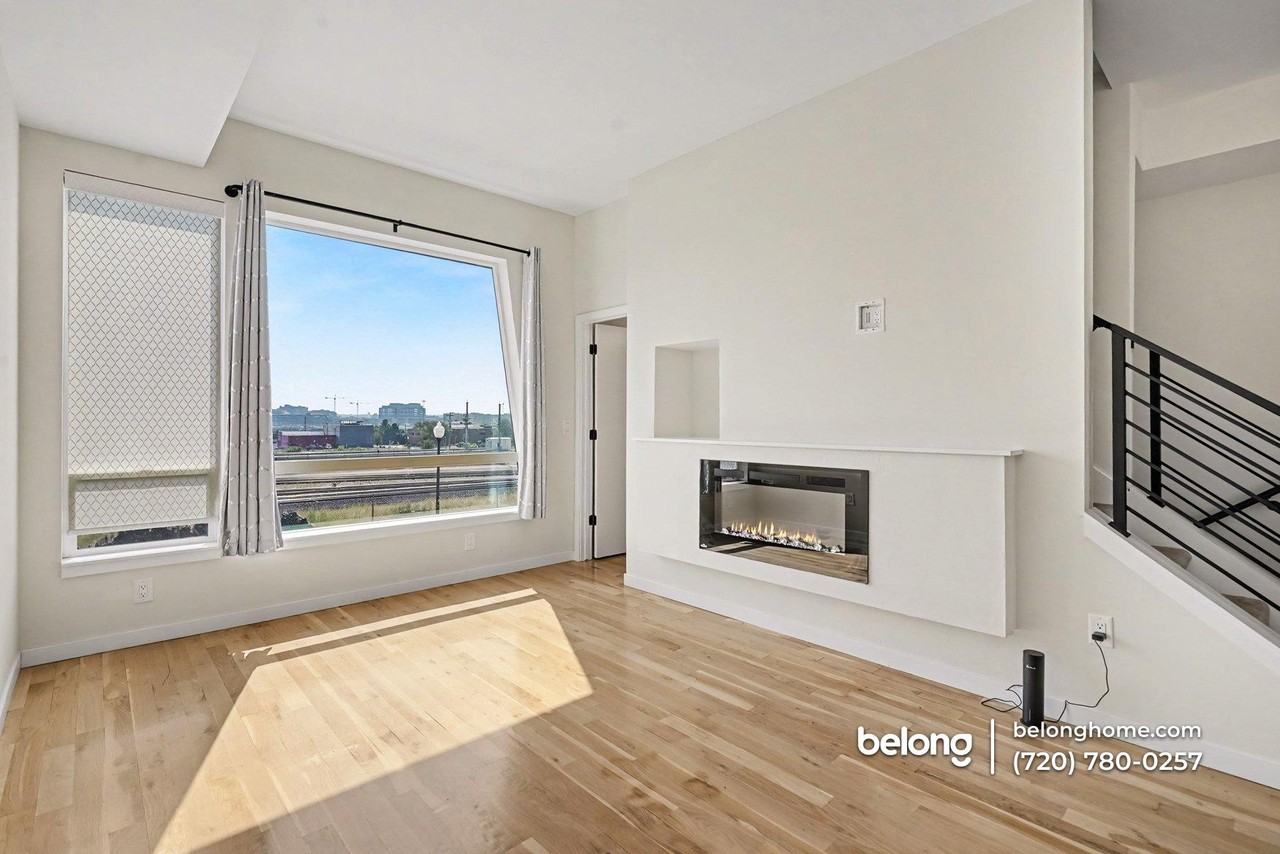 3937 Inca St - Photo 4 of 17