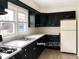 featured image of 733 E Laurel St #1