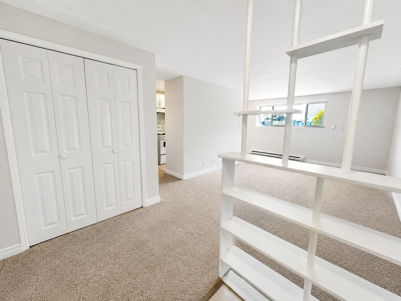 1100 Wellington St - Photo 2 of 13