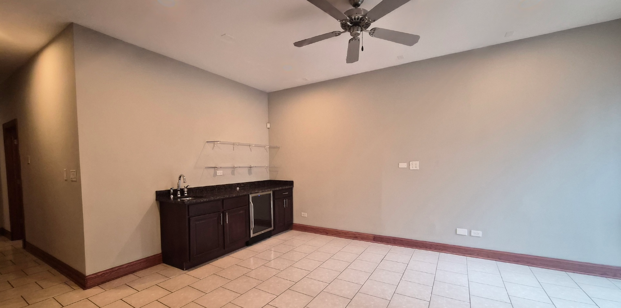 730 North Elizabeth Street #1 - Photo 5 of 8