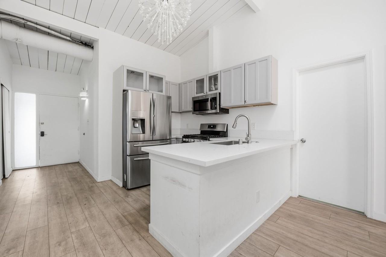 4955 Baja Ct - Photo 2 of 23