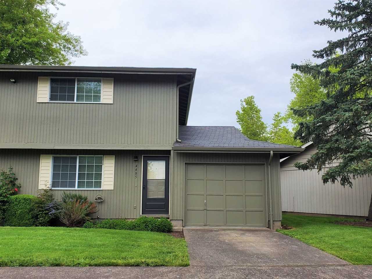 4485 Sean St - Photo 2 of 18