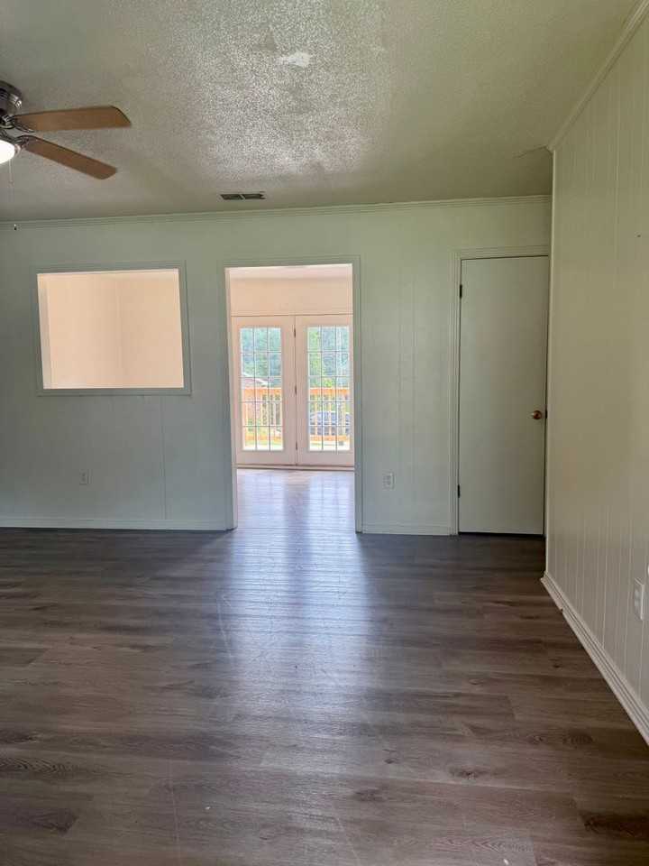 66 Kipling Dr - Photo 2 of 11