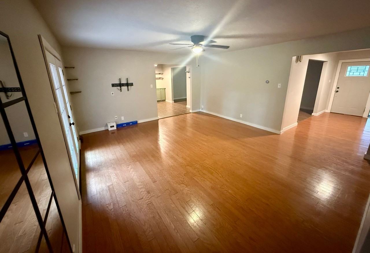 316 Marzee Ann Dr - Photo 4 of 24