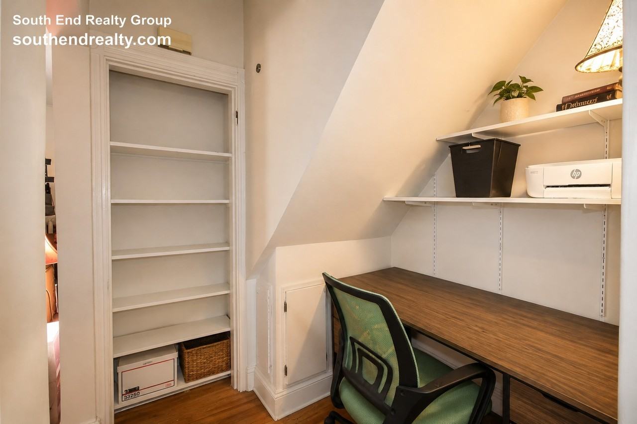 31 Acton St #1 - Photo 2 of 10