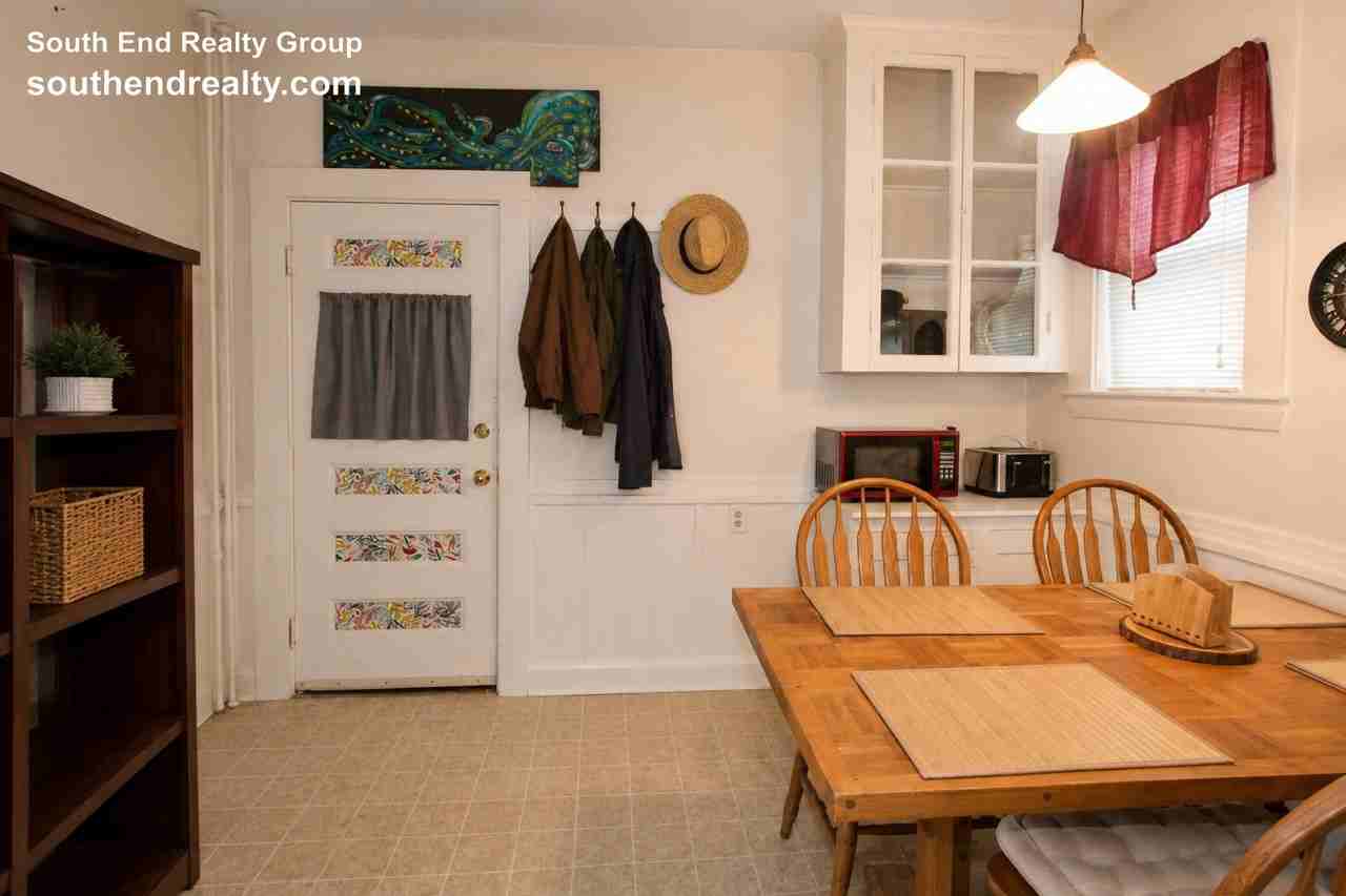 31 Acton St #1 - Photo 5 of 10