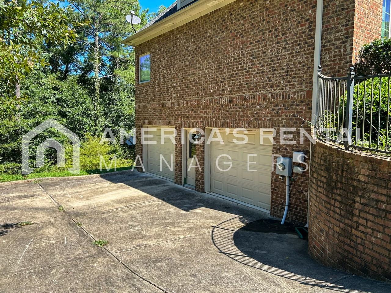 3764 Creek Side Way - Photo 6 of 50