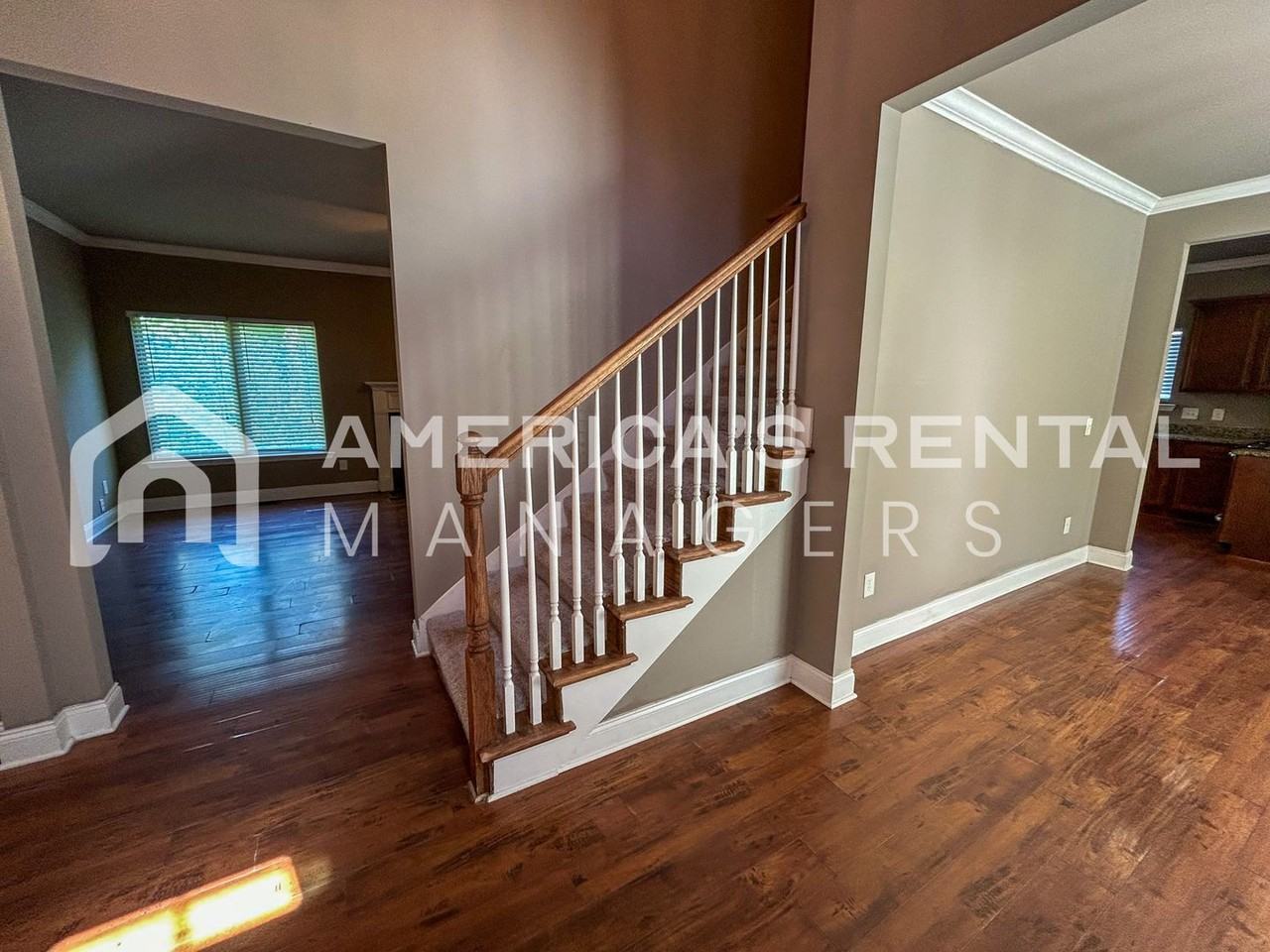 3764 Creek Side Way - Photo 7 of 50