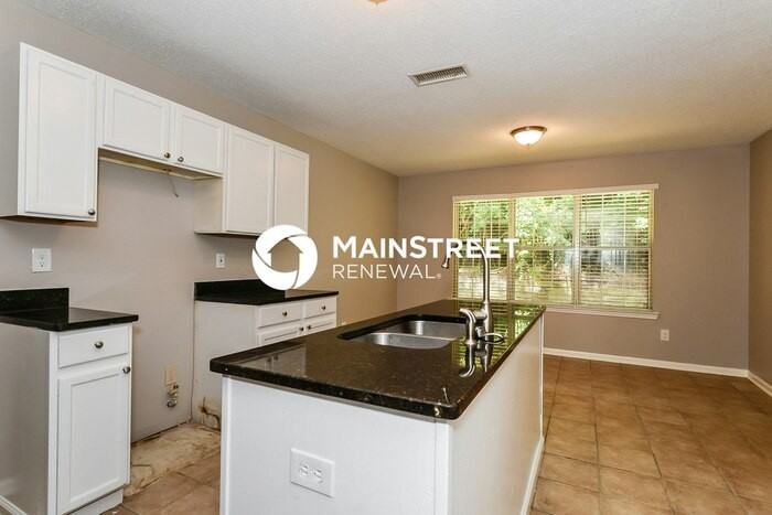 2868 River Ridge Hl - Photo 4 of 15