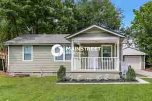 9064 Polk Ave - Photo 1 of 1