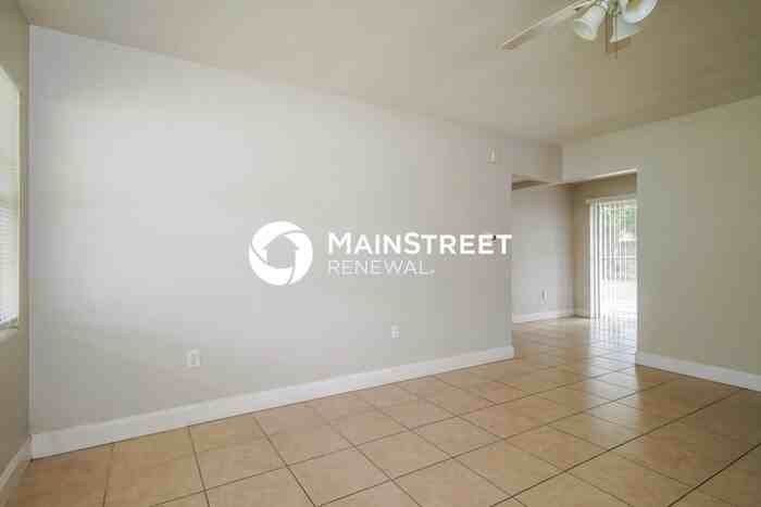 5018 Indialantic Dr - Photo 5 of 16