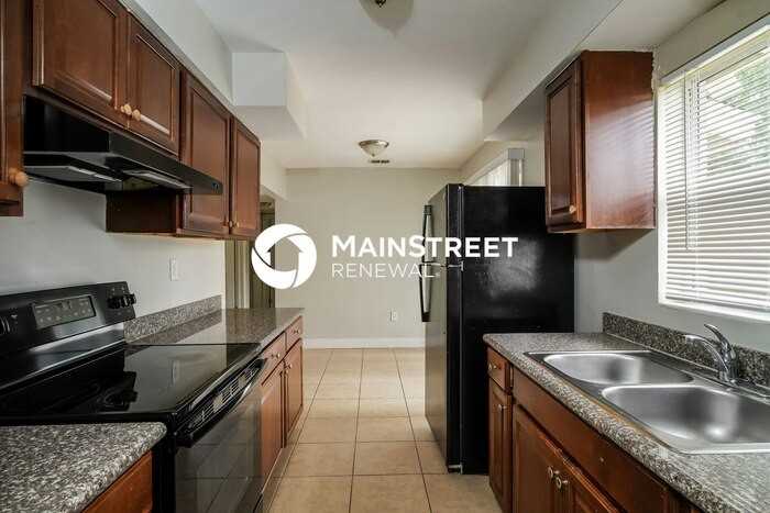 5018 Indialantic Dr - Photo 6 of 16