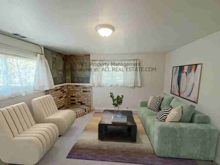 22325 N 4th St - Photo 2 of 22