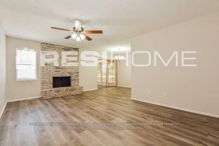1270 Guinevere Dr - Photo 3 of 19