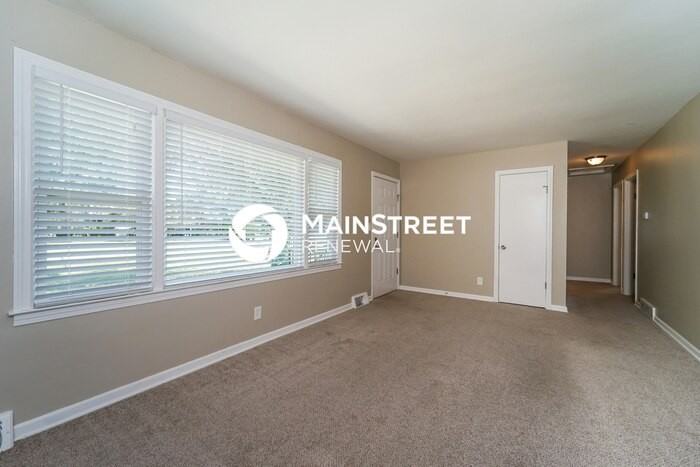 9400 Aristides Dr - Photo 6 of 17