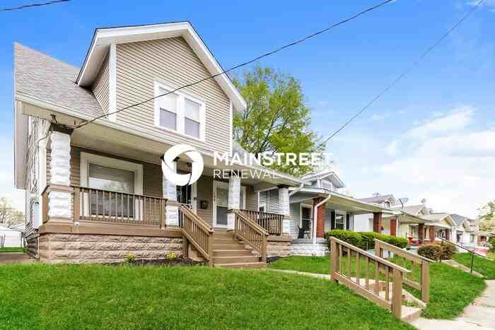124 N 43rd St - Photo 2 of 18