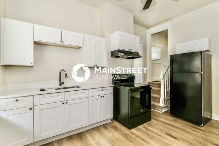 124 N 43rd St - Photo 6 of 18