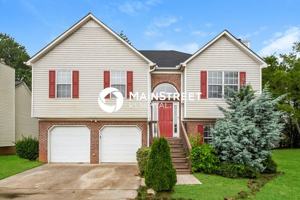 featured image of 746 Peteywood Dr