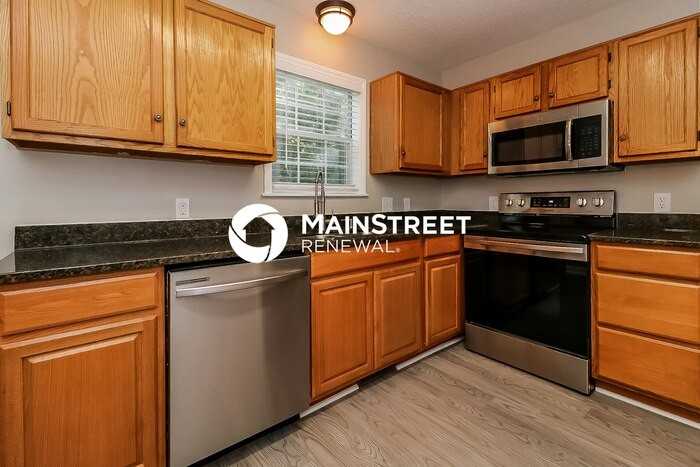 437 Indian Hill Rd - Photo 7 of 17