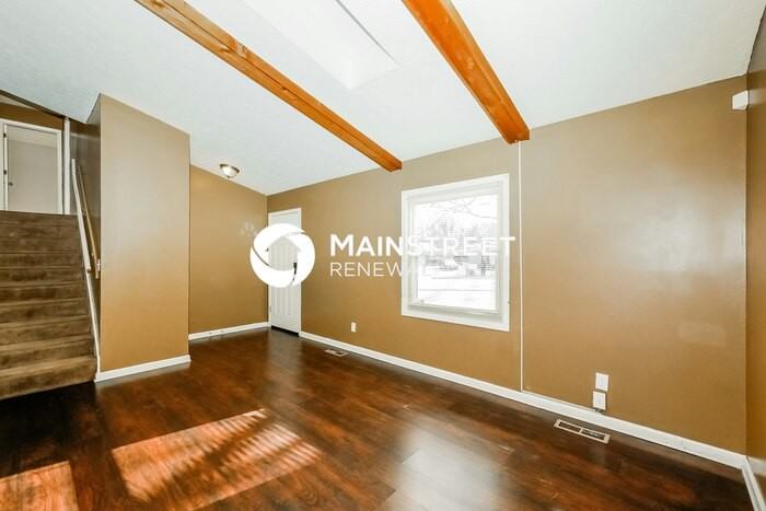 5510 Milhouse Rd - Photo 4 of 18